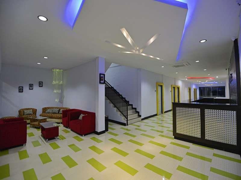 Reddoorz Premium At Hotel T-One Jambi Tanjungjohor Экстерьер фото